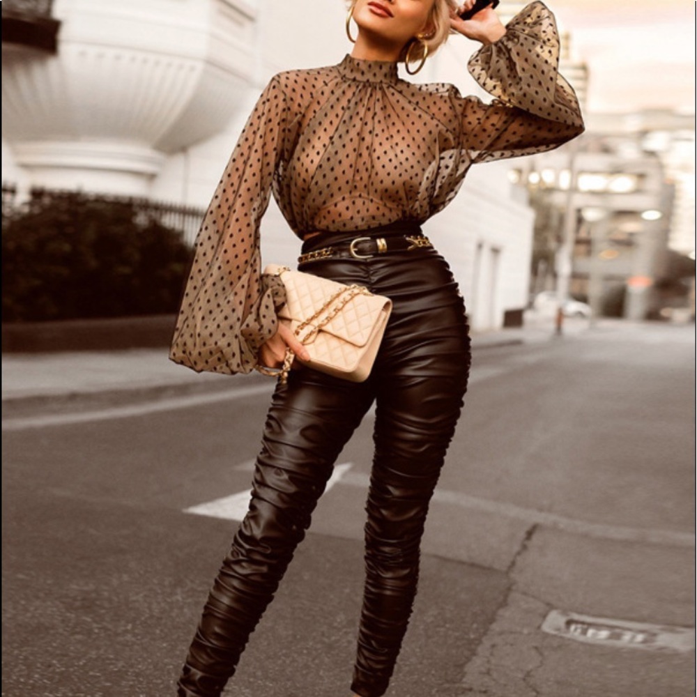 Black Mesh Puff Sleeve Crop Top